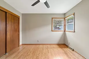 5224 W Rita Dr, West Allis, WI 53219 - Photo 6