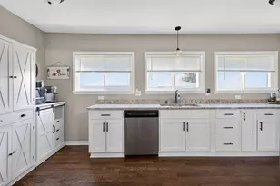 5973 S Elaine Ave, Cudahy, WI 53110 - Photo 6
