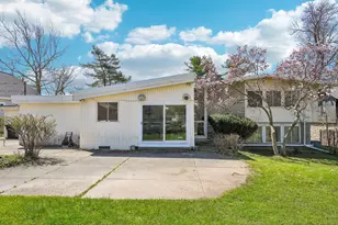 1136 E Brown Deer Rd, Milwaukee, WI 53217 - Photo 38