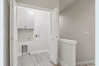 405  Falcon Ridge Dr #13, Burlington, WI 53105 - Photo 12