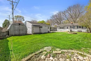 3317 Kennsington Square Rd, Sturtevant, WI 53177 - Photo 22