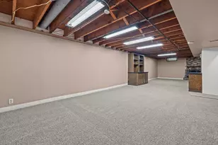 3317 Kennsington Square Rd, Sturtevant, WI 53177 - Photo 20