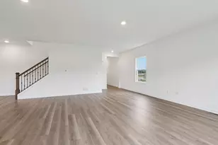 7101 Oakmont Rd, Racine, WI 53403 - Photo 6