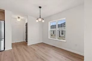 504 Hunter Oaks Blvd, Watertown, WI 53094 - Photo 6