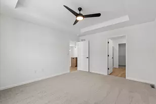 516 Hunter Oaks Blvd, Watertown, WI 53094 - Photo 10