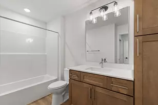 516 Hunter Oaks Blvd, Watertown, WI 53094 - Photo 16
