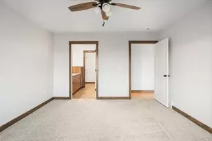 S4674 Erickson Ln, Jefferson, WI 54665 - Photo 8