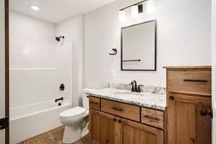 S4674 Erickson Ln, Jefferson, WI 54665 - Photo 14
