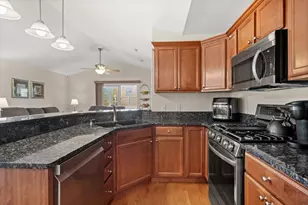627 Tindall's Nest, Twin Lakes, WI 53181 - Photo 6