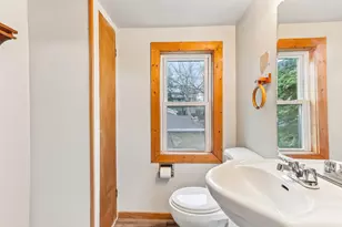 4260 N 93rd St, Wauwatosa, WI 53222 - Photo 26
