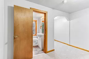 4260 N 93rd St, Wauwatosa, WI 53222 - Photo 20