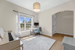 N42W22814 Beacon Ct, Pewaukee, WI 53072 - Photo 36