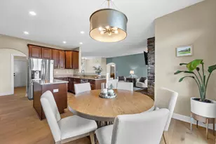 N42W22814 Beacon Ct, Pewaukee, WI 53072 - Photo 20