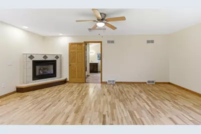 8601 N 64th St, Brown Deer, WI 53223 - Photo 22