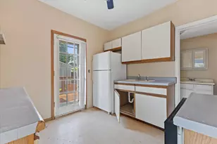 2401 Hansen Ave, Racine, WI 53405 - Photo 2
