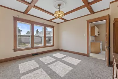 2401  Hansen Ave, Racine, WI 53405 - Photo 14