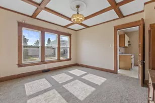 2401 Hansen Ave, Racine, WI 53405 - Photo 14