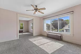 2401 Hansen Ave, Racine, WI 53405 - Photo 24