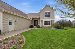 1470 Waters Edge Dr, Oconomowoc, WI 53066 - Photo 28