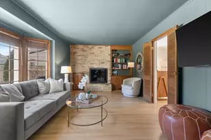 6060 N Bay Ridge Ave, Whitefish Bay, WI 53217 - Photo 16