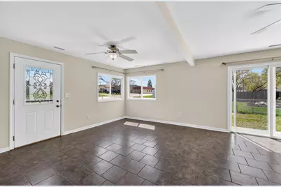 2412  Eaton Ln, Racine, WI 53404 - Photo 4