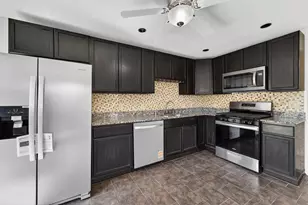2412 Eaton Ln, Racine, WI 53404 - Photo 8
