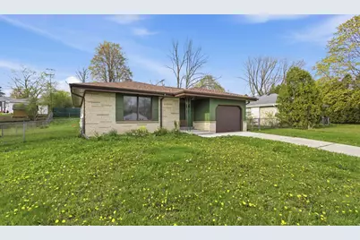 5314 W Nokomis Rd, Brown Deer, WI 53223 - Photo 2