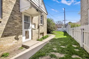 1726 S 53rd St, West Milwaukee, WI 53214 - Photo 24