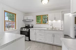 5616 Beaver Ct, Greendale, WI 53129 - Photo 6