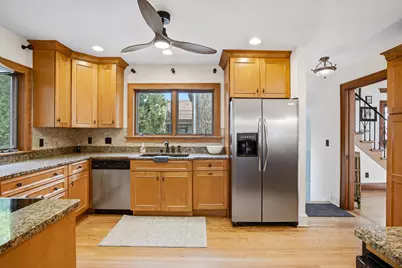 2536 N 81st St, Wauwatosa, WI 53213 - Photo 16
