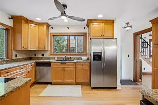 2536 N 81st St, Wauwatosa, WI 53213 - Photo 16