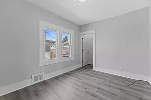 1949 Jay Eye See Ave, Racine, WI 53403 - Photo 10
