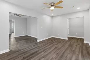 2051 S 57th St, West Allis, WI 53219 - Photo 28