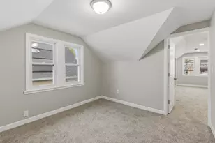 2051 S 57th St, West Allis, WI 53219 - Photo 22