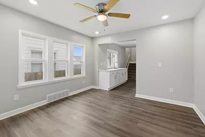 2051 S 57th St, West Allis, WI 53219 - Photo 6