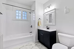 3132 S New York Ave, Milwaukee, WI 53207 - Photo 12