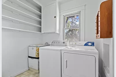 3132 S New York Ave, Milwaukee, WI 53207 - Photo 14