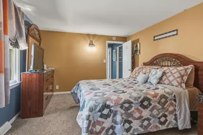 4916 N 56th St, Milwaukee, WI 53218 - Photo 12