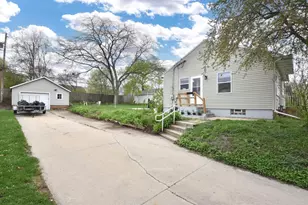 3337 E Waterford Ave, Saint Francis, WI 53235 - Photo 26