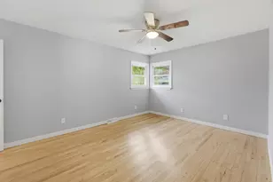 2619 E Bolivar Ave, Saint Francis, WI 53235 - Photo 12