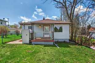 3561 S 31st St, Greenfield, WI 53221 - Photo 4