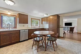 W7876 County Rd Z, Onalaska, WI 54650 - Photo 4