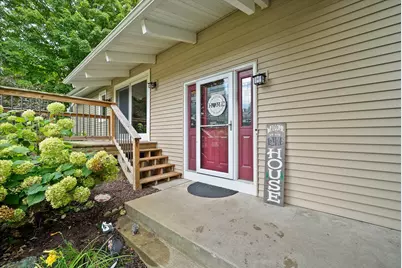 5790  Schneider Ct, West Bend, WI 53095 - Photo 34