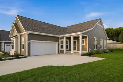 369  Evergreen Ln, Pewaukee, WI 53072 - Photo 24