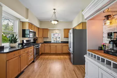 W65N699  St John Ave, Cedarburg, WI 53012 - Photo 10