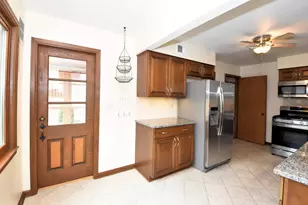 1227 E Kensington Blvd, Shorewood, WI 53211 - Photo 8