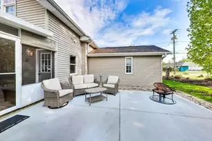 335 Howard St, Walworth, WI 53184 - Photo 2