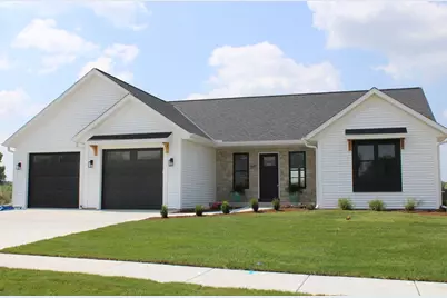 947  Drumlin Dr, Kewaskum, WI 53040 - Photo 1