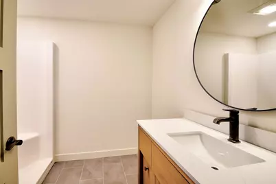 947  Drumlin Dr, Kewaskum, WI 53040 - Photo 18