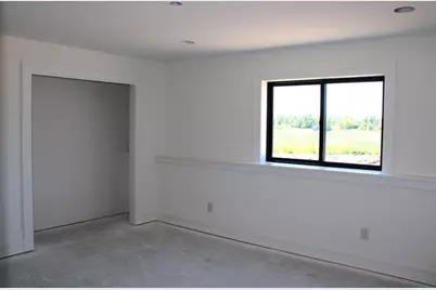 947  Drumlin Dr, Kewaskum, WI 53040 - Photo 14
